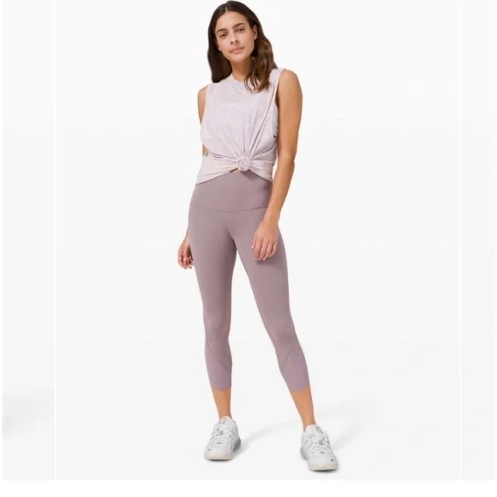 NWOT Lululemon Wunder Under Crop High-Rise Scallop Full-On Lunar Rock 🧜‍♀️🎀💕